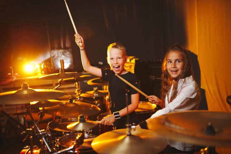 bambini che suonano la batteria scuola di musica di malmö